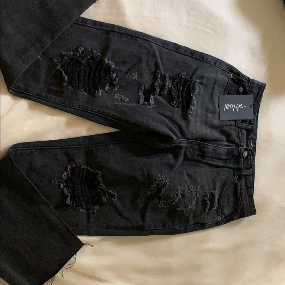 Black distressed mom jeans